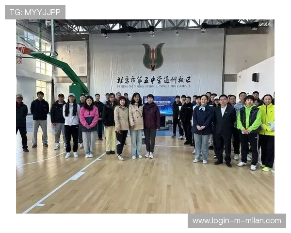 学校体育课程改革强调体能与审美并重，我国学校体育课程的改革措施